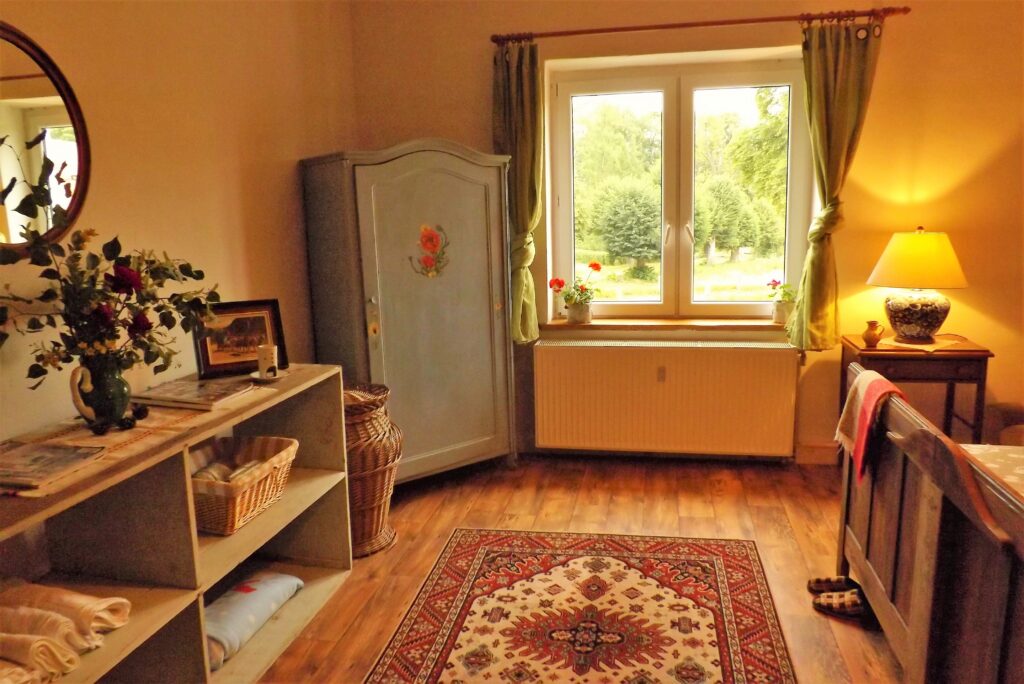 Coachman’s Apartment Family Farm Stay